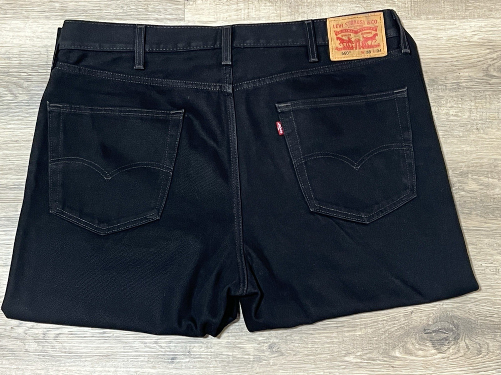 Levi Stauss 550 Jeans Black Denim Straight Relax Fit Men’s 38x32 100% Cotton NWT